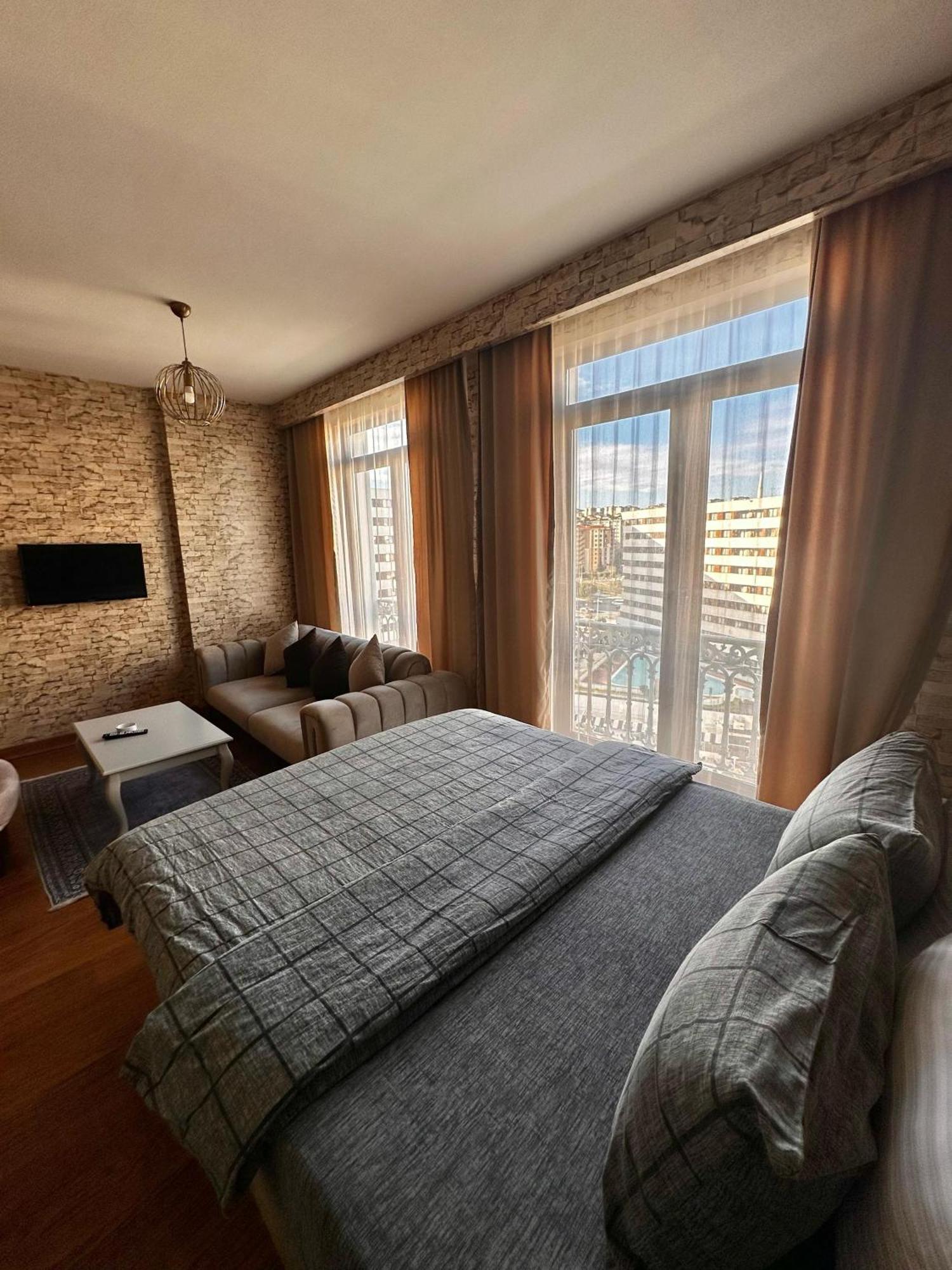 Sabiha Gokcen Hotel Istanbul Houses Exterior photo