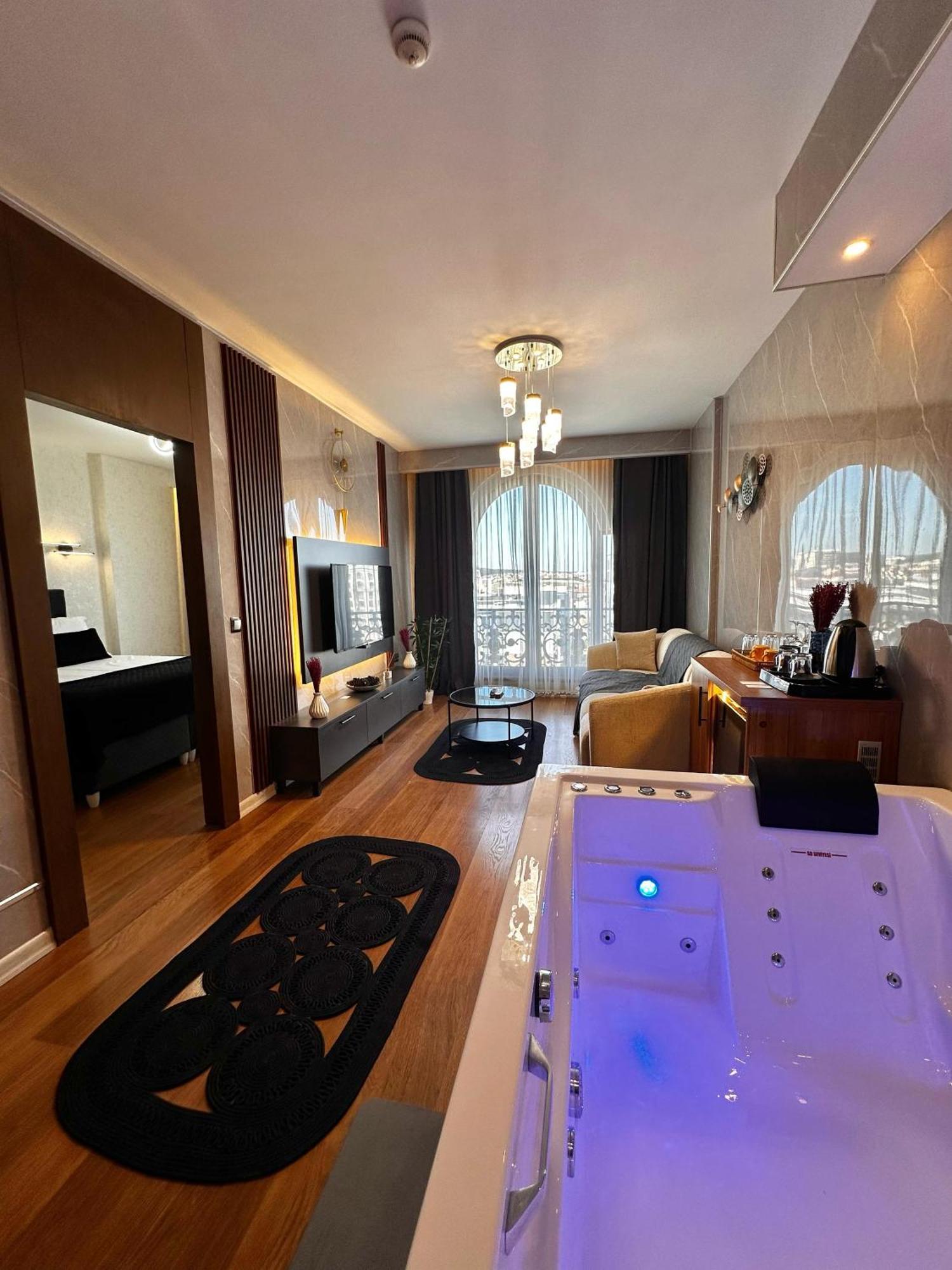 Sabiha Gokcen Hotel Istanbul Houses Exterior photo